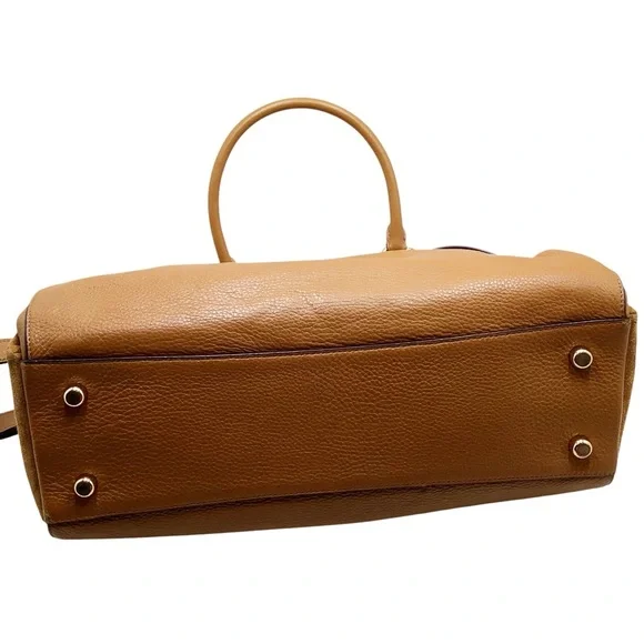 {Coach} Mia Satchel # F76640